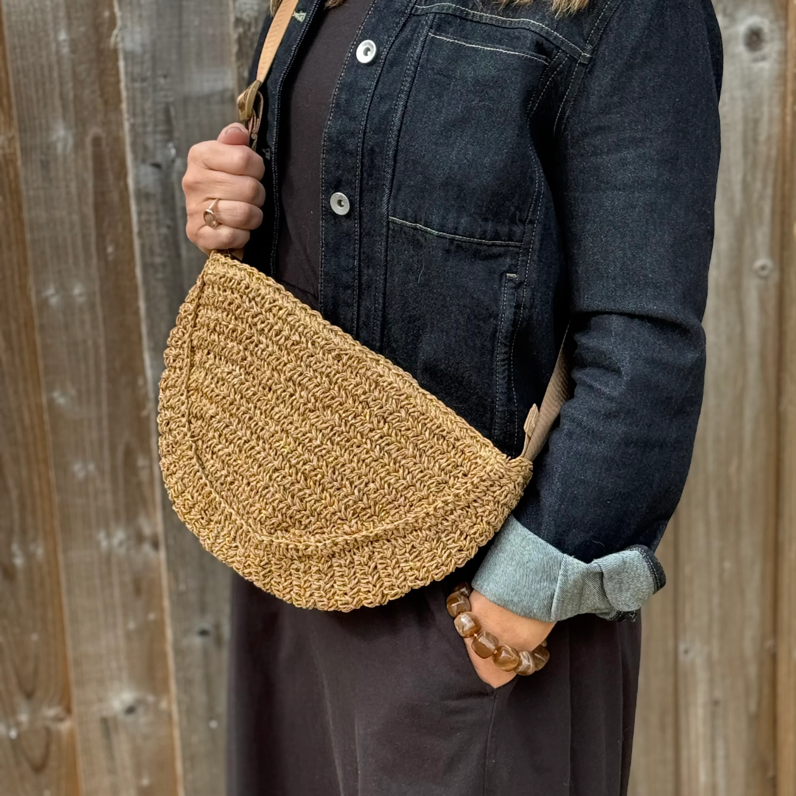 Beige & Gold Raffia Crossbody Bag