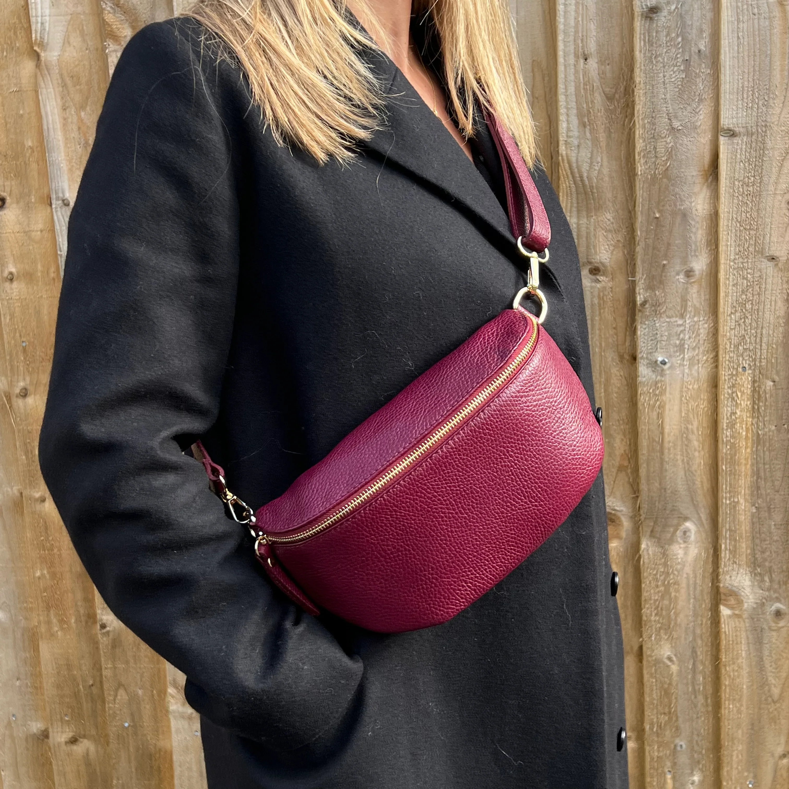 Large Burgundy Crossbody/ Waist Bag - Image 4