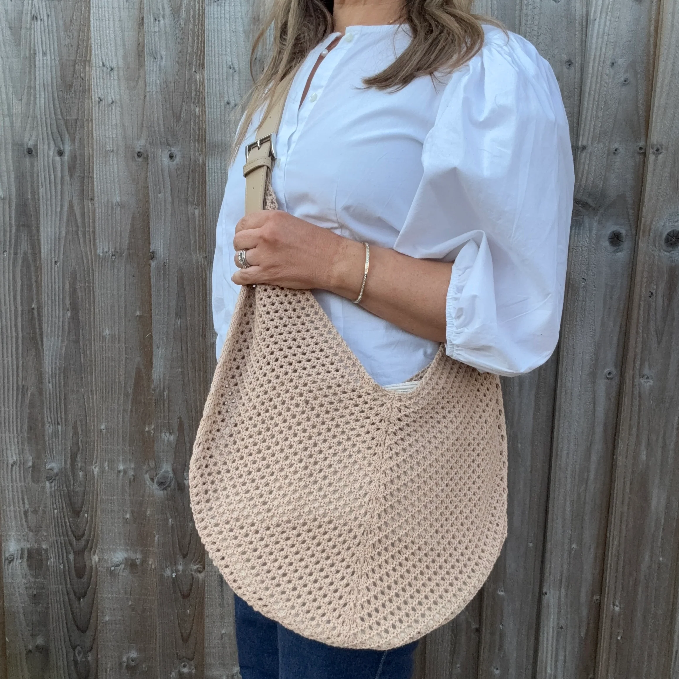 Natural Knitted Crossbody Swing Bag - Image 3